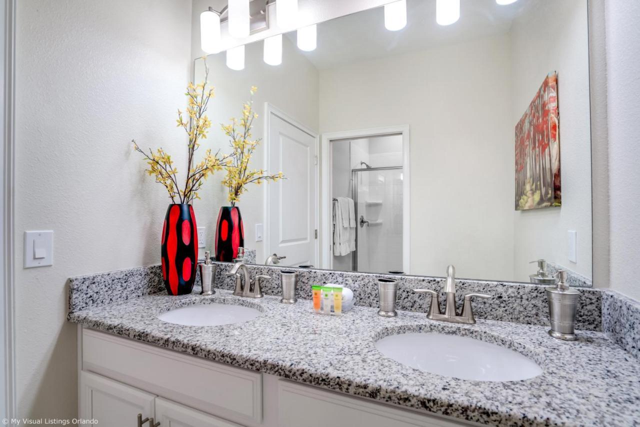 Stunning Lakeview Townhome W Private Pool Kissimmee Kültér fotó